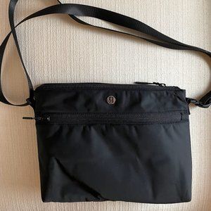 Black Lululemon Crossbody Bag